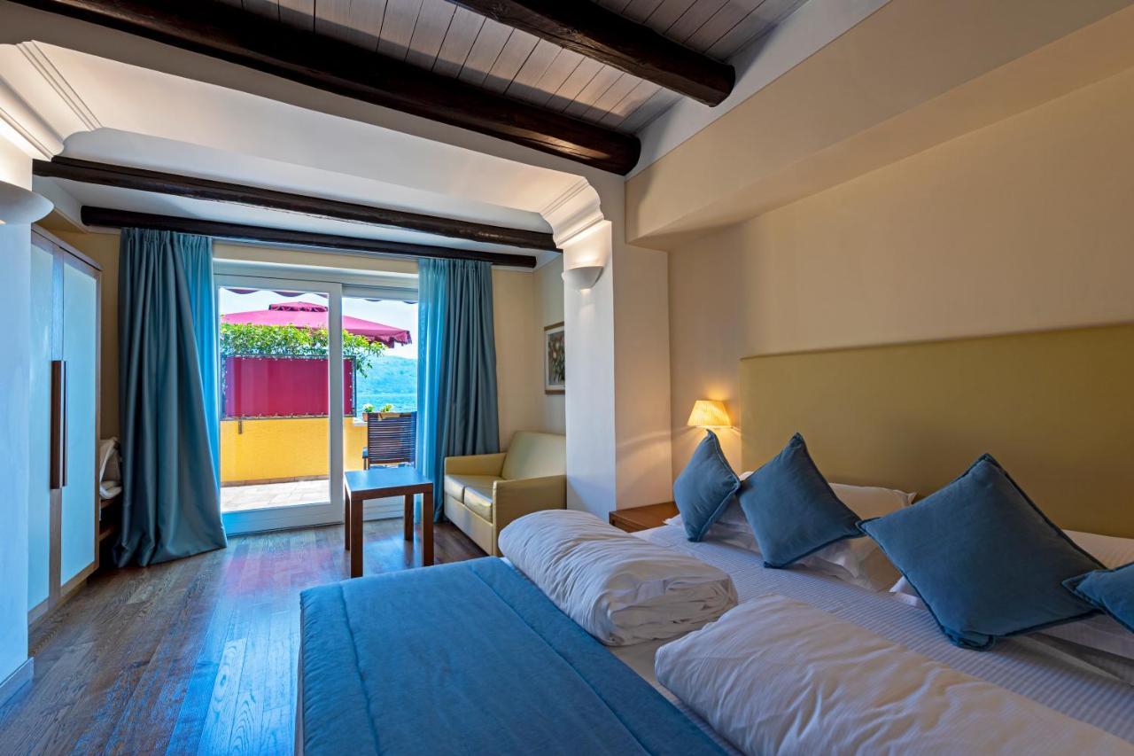 Hotel Baia D'Oro - Adults Only การ์ญาโน ภายนอก รูปภาพ