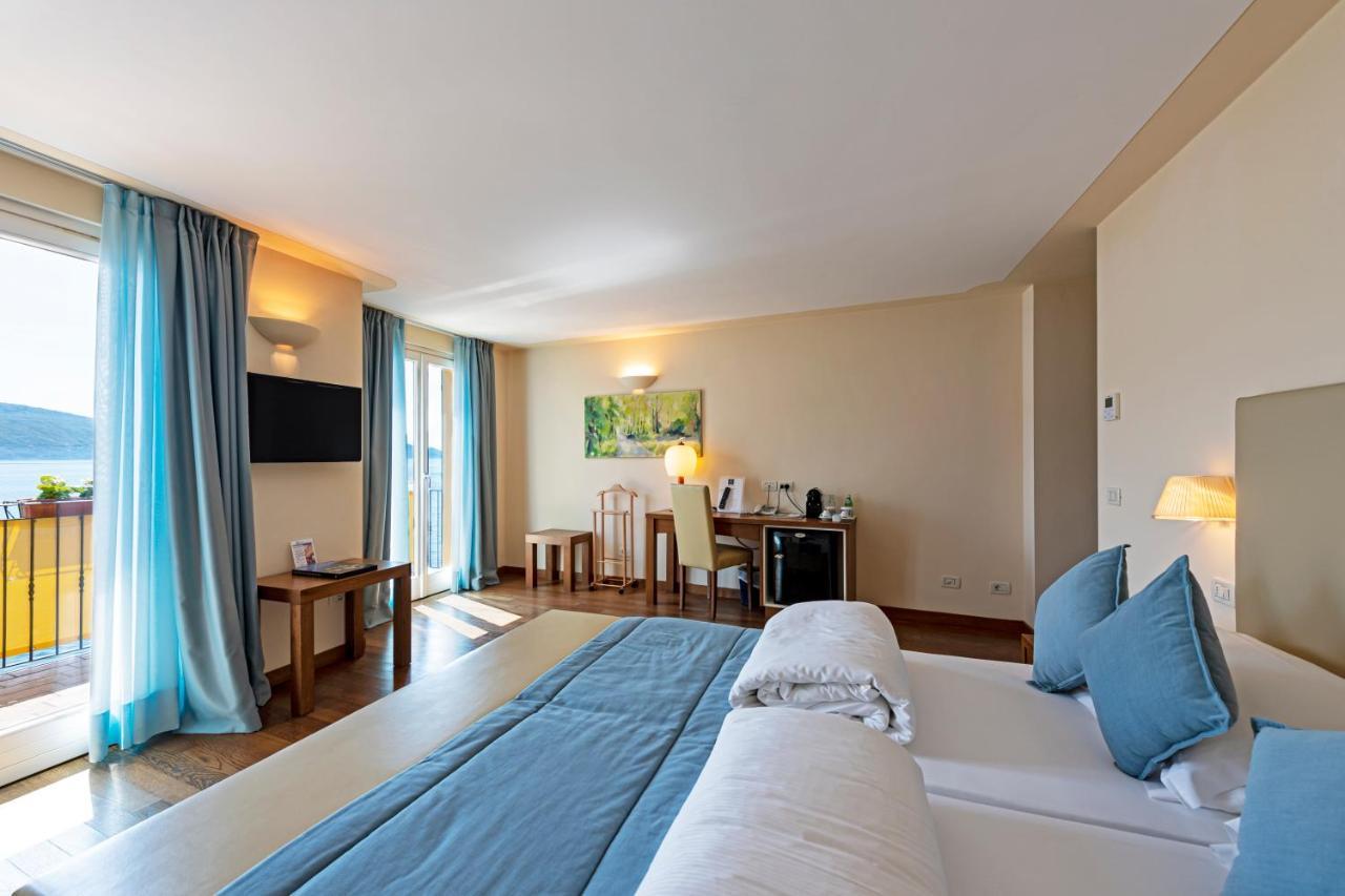 Hotel Baia D'Oro - Adults Only การ์ญาโน ภายนอก รูปภาพ